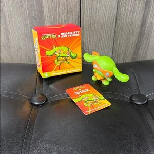 Hello Kitty Friends Ninja Turtle Cinnamoroll Michelangelo 2 McDonalds Happy Meal